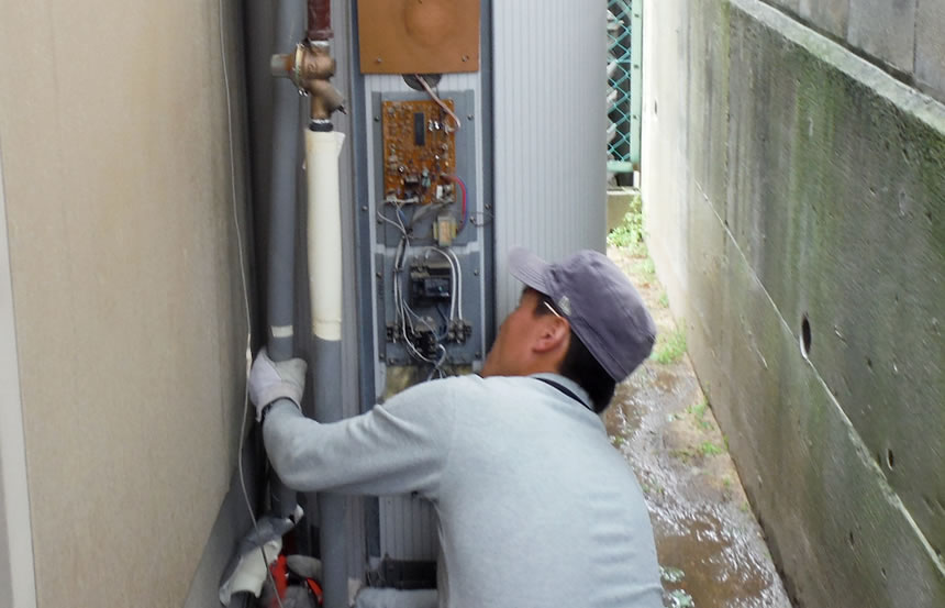 神戸市垂水区　電気温水器からネオキュート交換工事