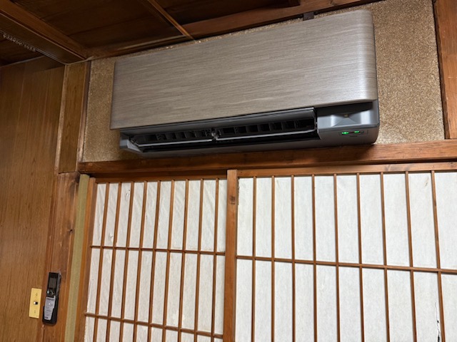 【神戸市　個人宅】ダイキン「risora（リソラ）」へ｜エアコン取替工事